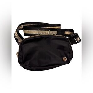 Lululemon Black & Gold Everywhere Belt Bag Crossbody Bag with Logo